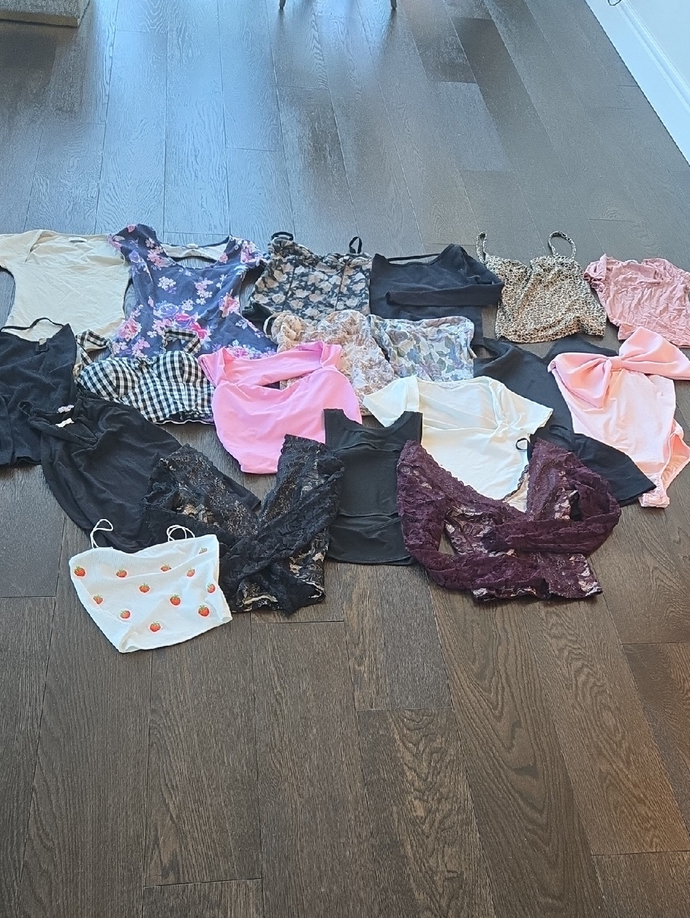 Giant Tops Bundle